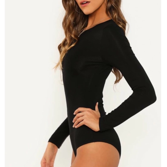 Tops | Black Scoop Neck Bodysuit | Poshmark